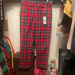 Vineyard vines breaker pants, size 6. NWT